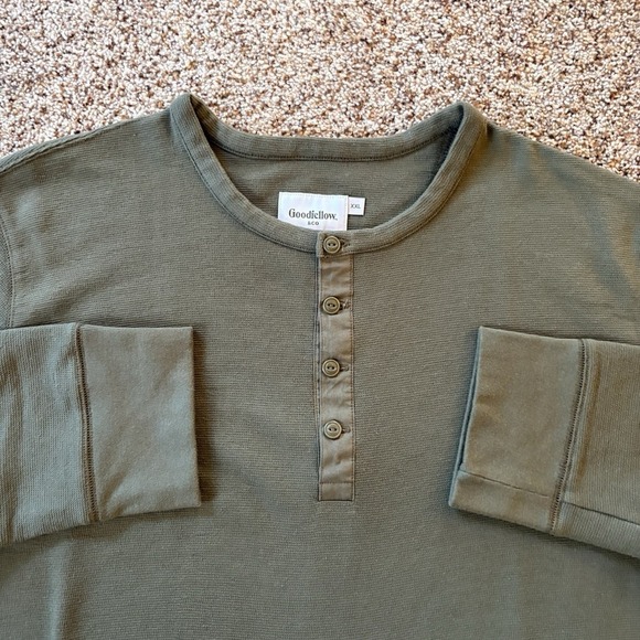 Goodfellow & Co Other - Goodfellow & Co XXL Olive Waffle Knit Henley Long Sleeve Thermal Shirt Layer EUC